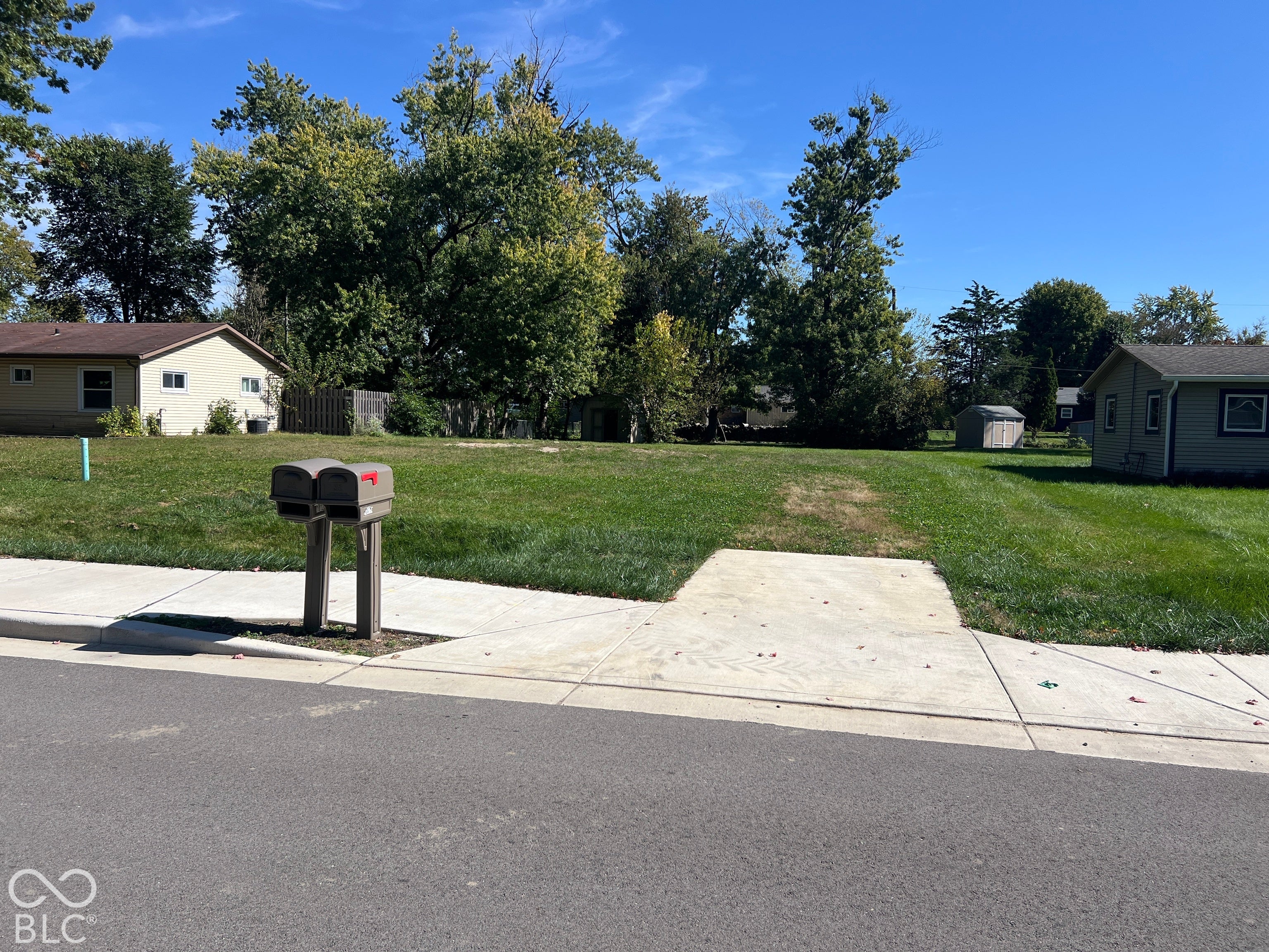 1013 W Auman Drive