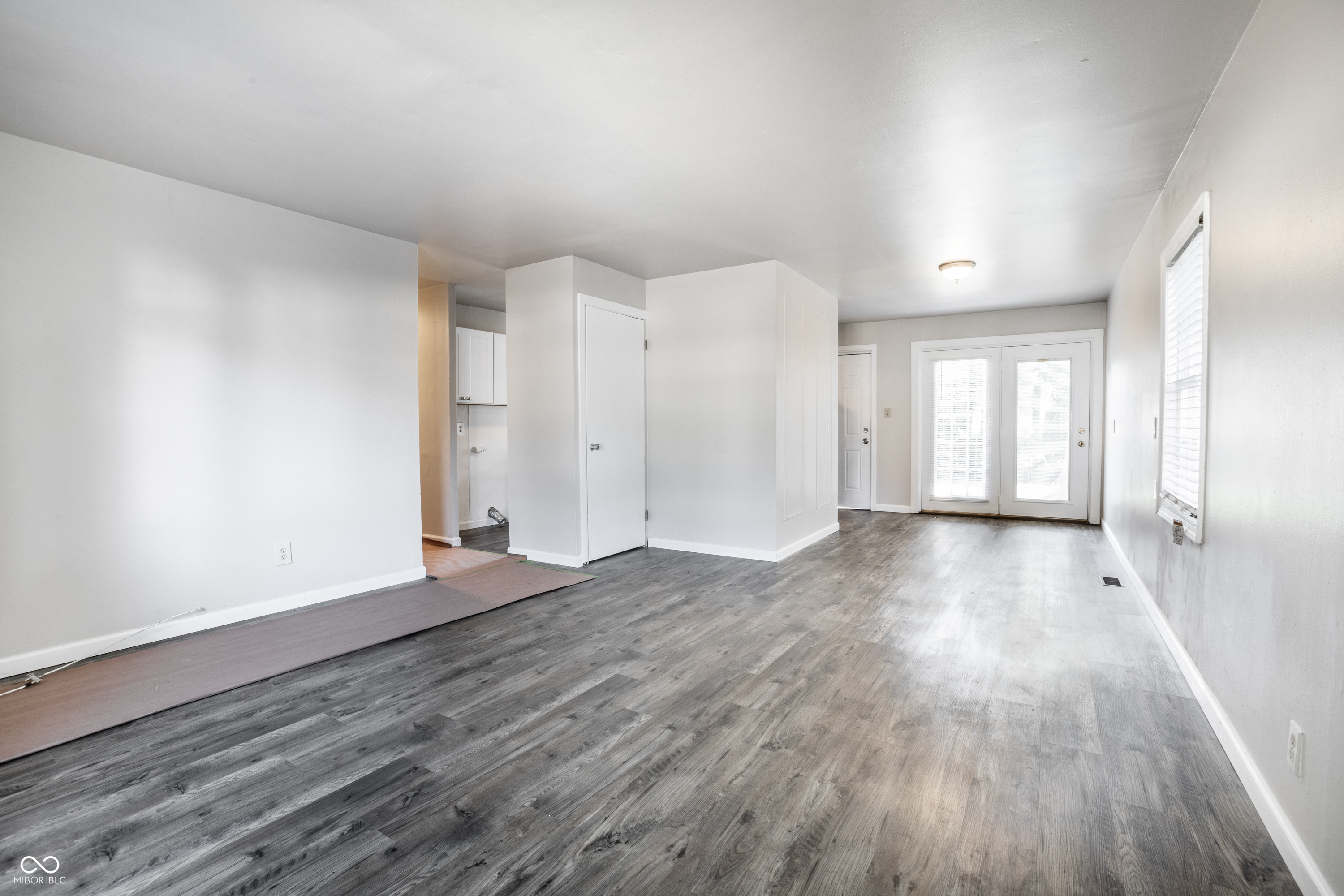3139 Cossell Drive