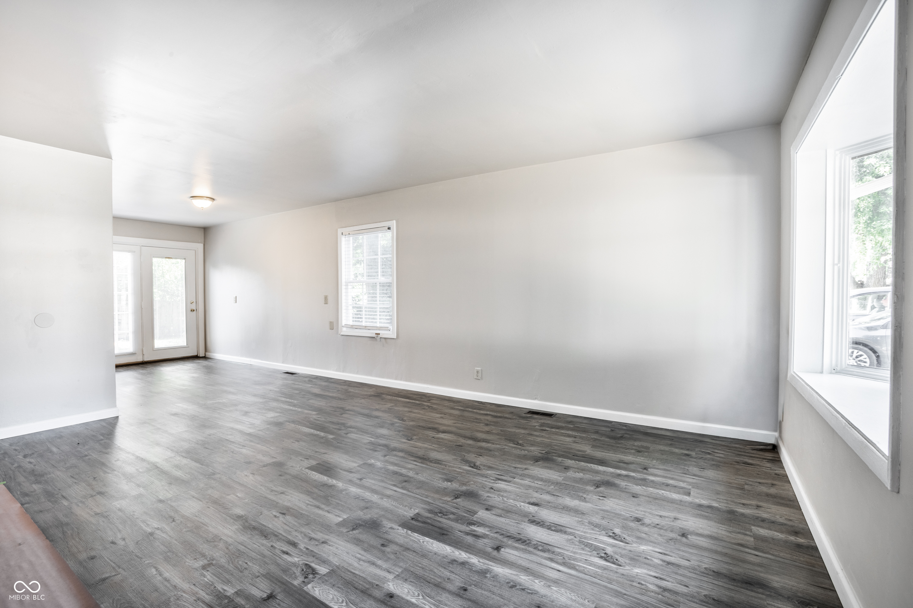 3139 Cossell Drive