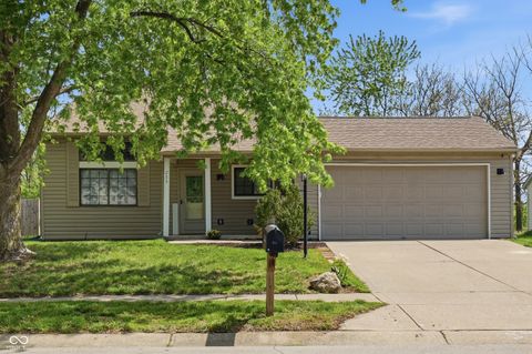 235 Meadow Glen Drive Avon IN 46123