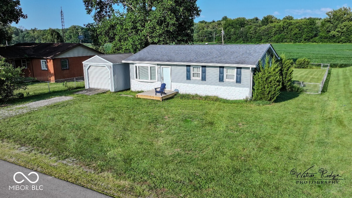 657 Clifty Drive
