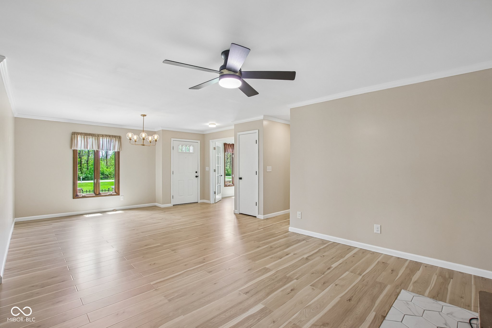 2440 E County Road 300 S