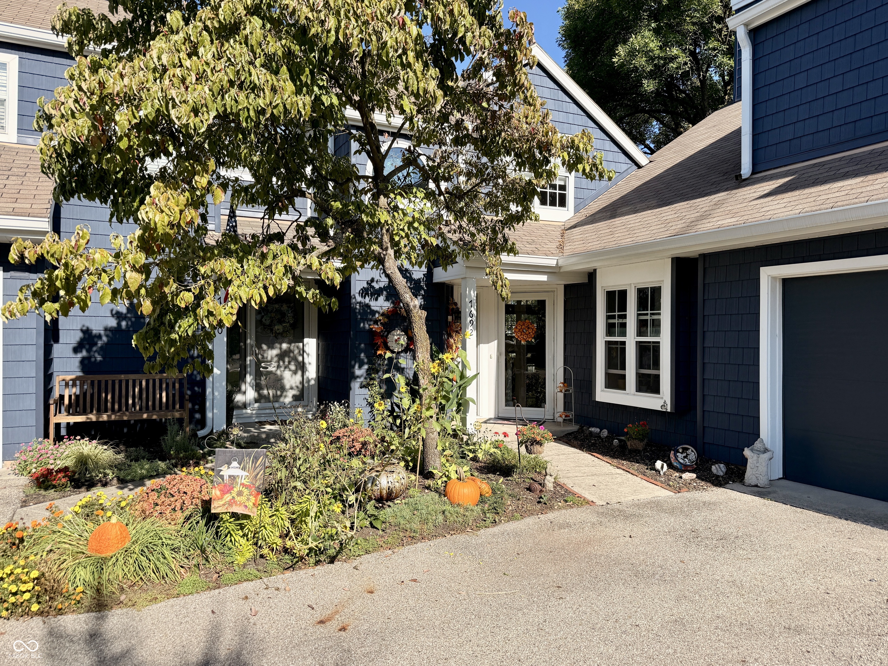 7692 Harbour