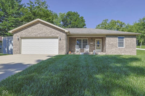 Photo of 1720 N Old Orchard Drive, Seymour, IN 47274 (MLS # 22106291)