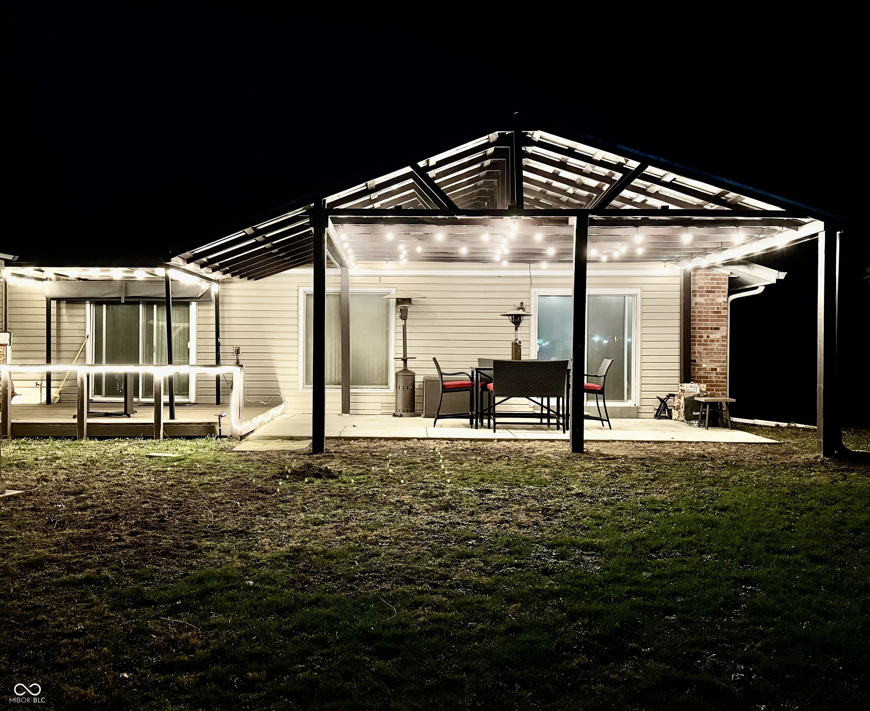 2430 E Us Highway 136