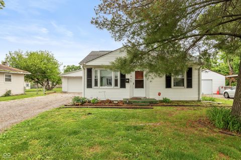 2704 13th Street Columbus IN 47201