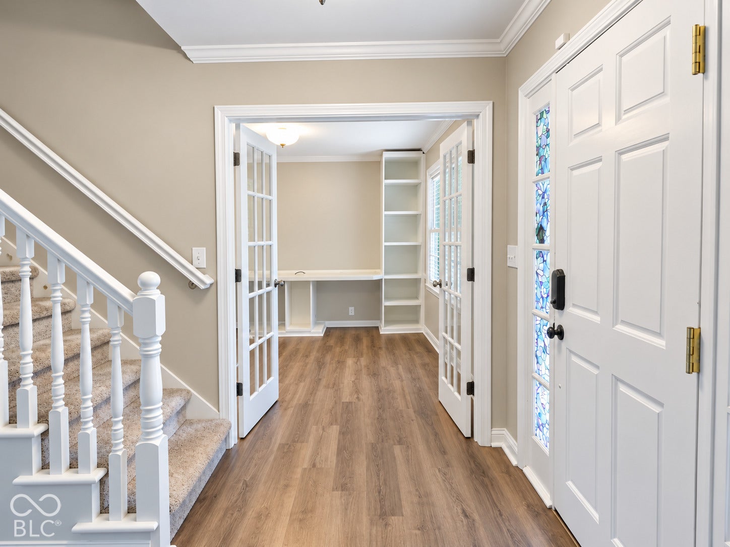 7053 Grosvenor Place