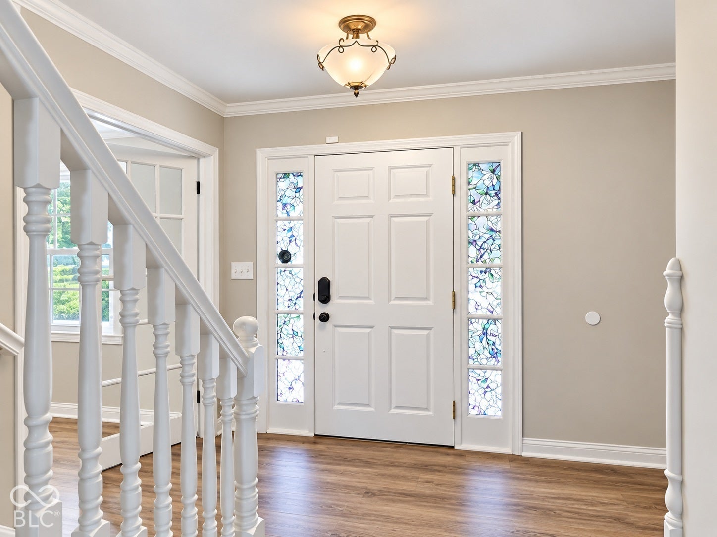 7053 Grosvenor Place
