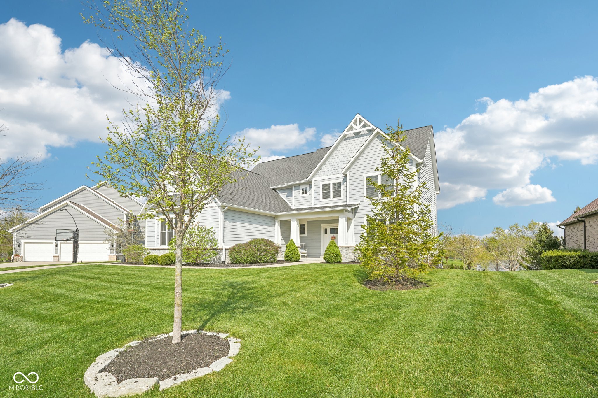 16637 Holly Oak Drive