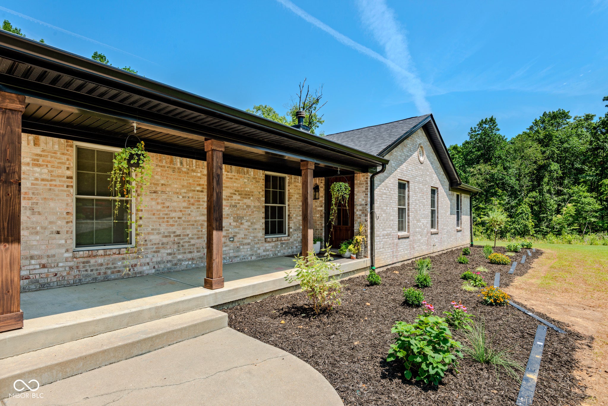 8486 E Georgetown