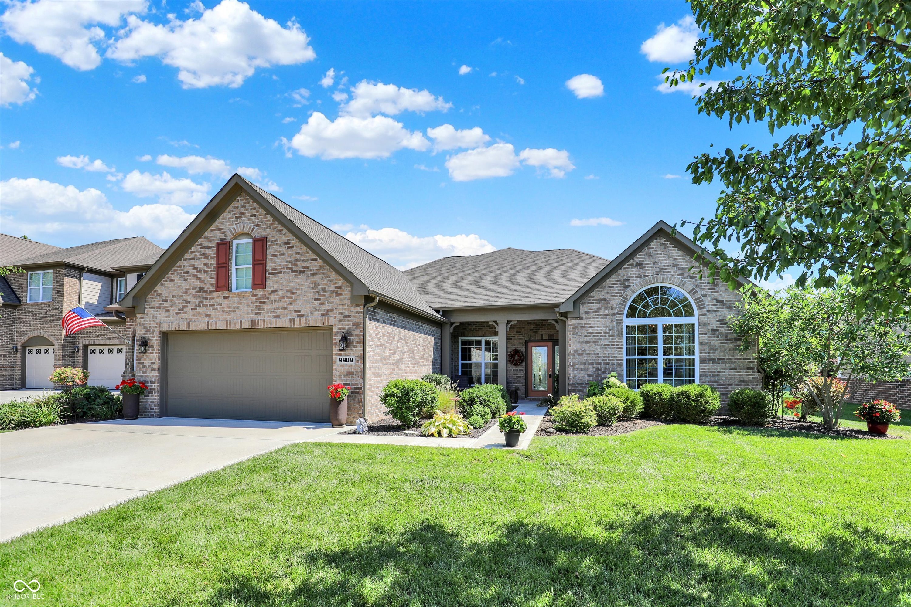 9909 Timberwood Lane