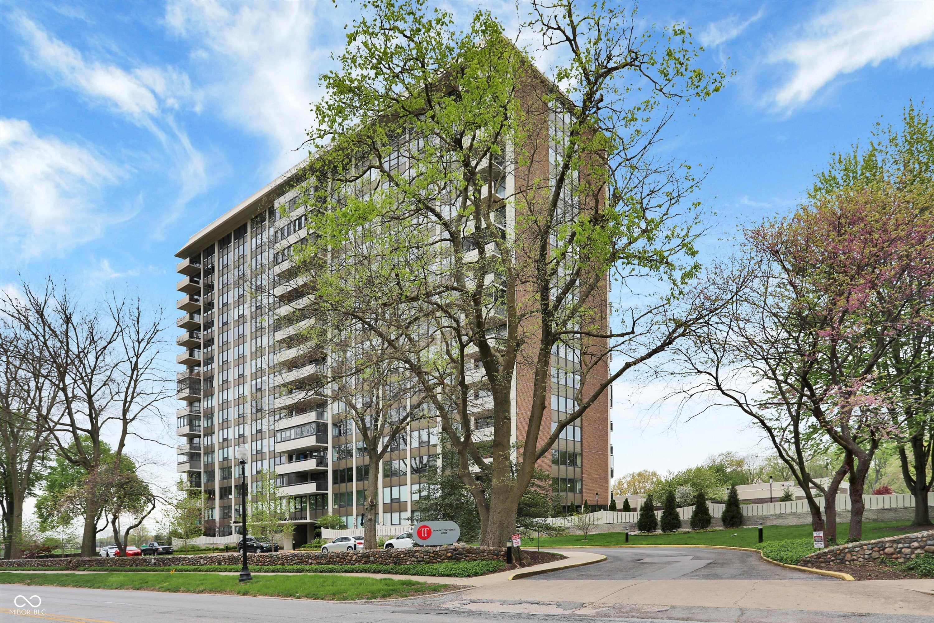 4000 N Meridian Street 9G