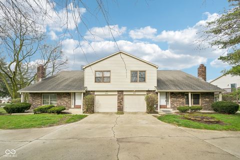 Photo of 9113 Cinnebar Drive, Indianapolis, IN 46268 (MLS # 22092185)