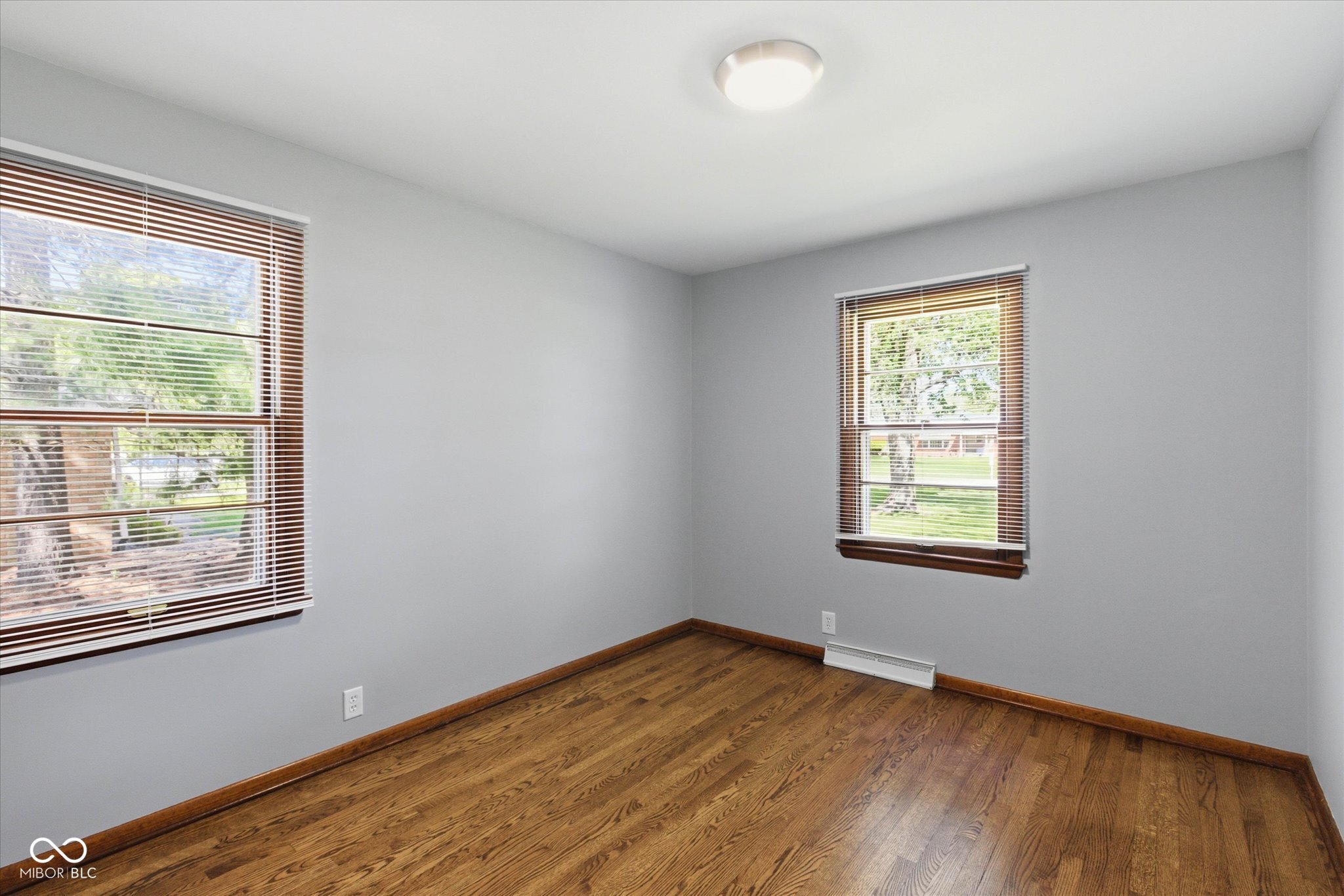 5642 Wallingwood Drive