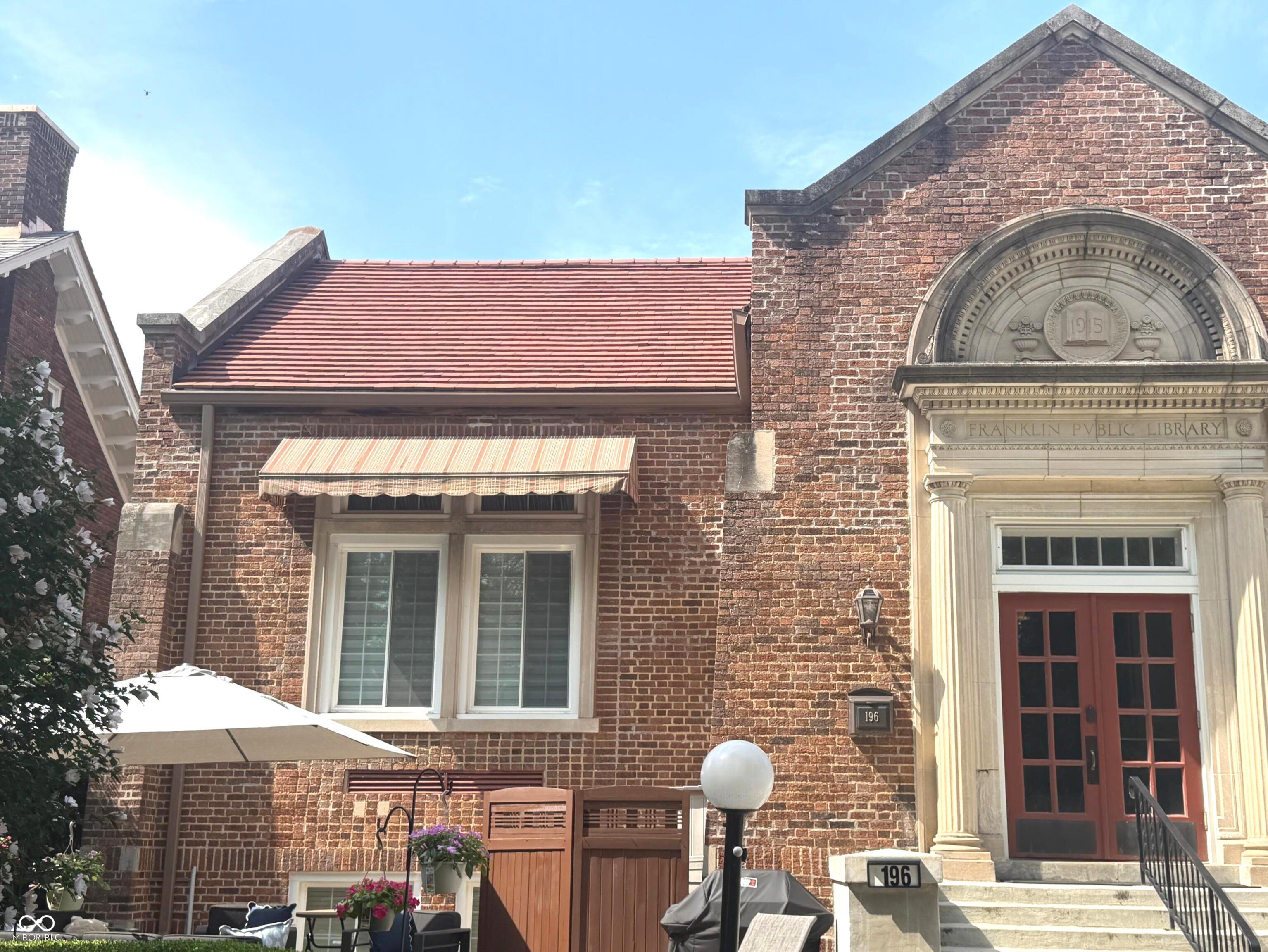 196 E Madison Street B
