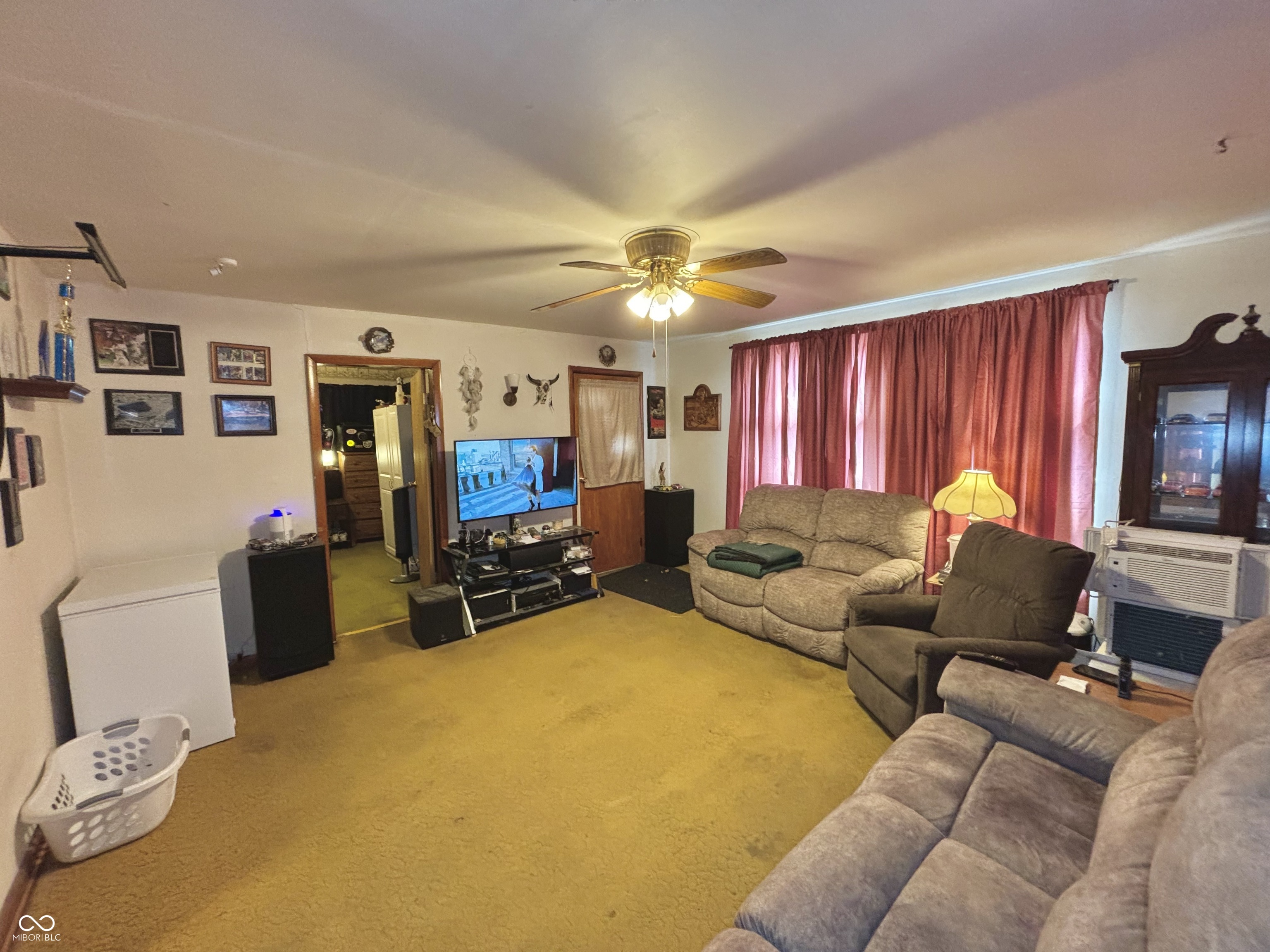 622 W Central Avenue