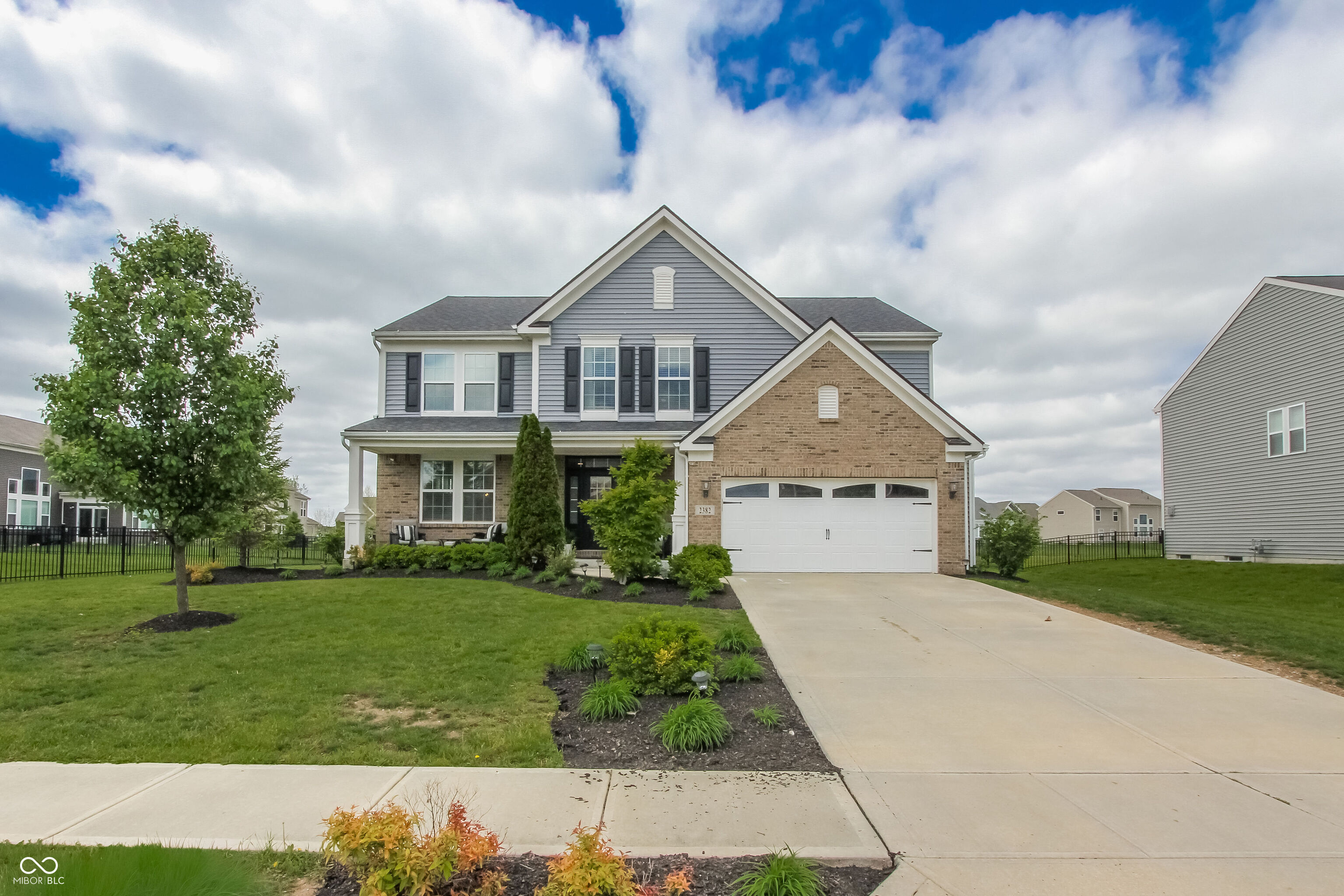 2382 Silver Rose Drive