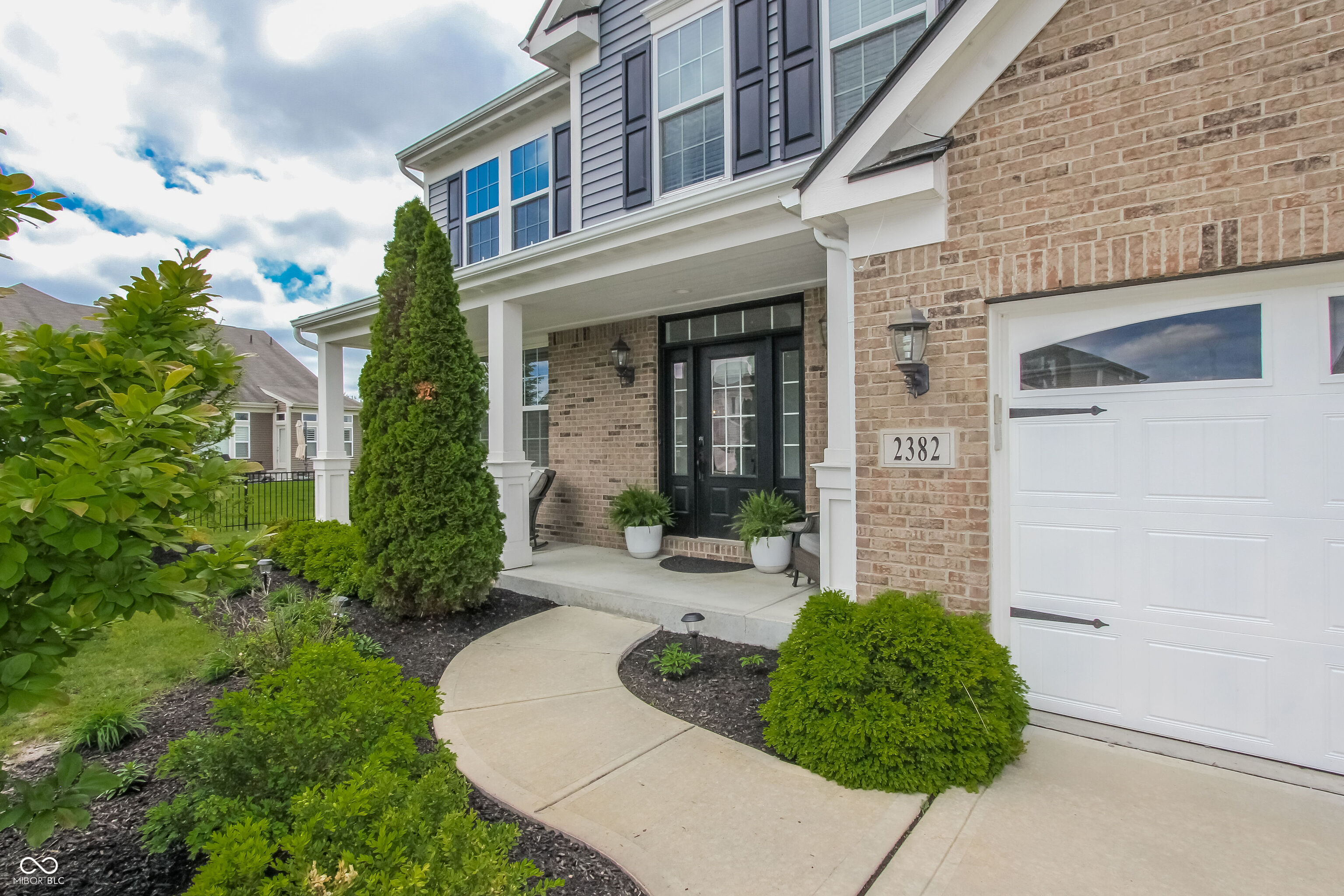 2382 Silver Rose Drive