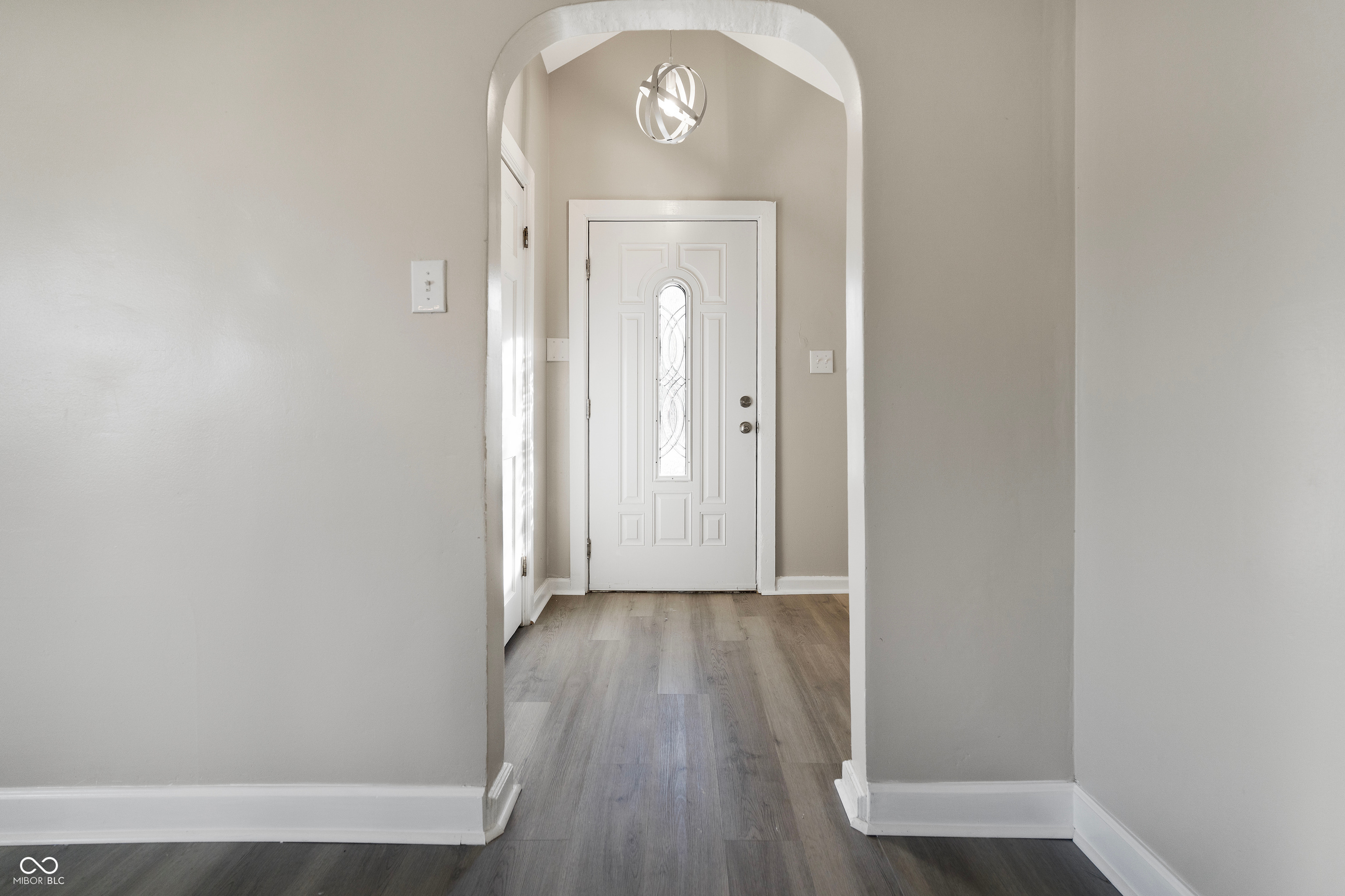 1240 W Sumner Avenue