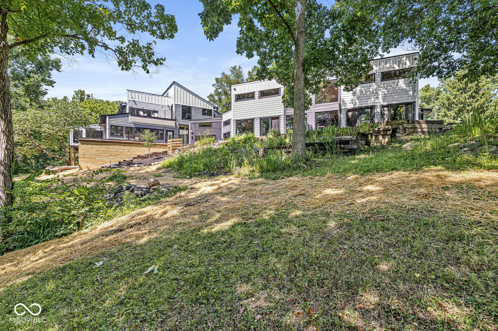 8315 Eagle Crest Lane