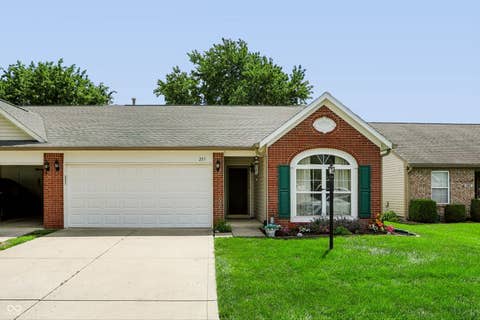 Photo of 257 Rapid Rill Lane, Brownsburg, IN 46112 (MLS # 22107830)