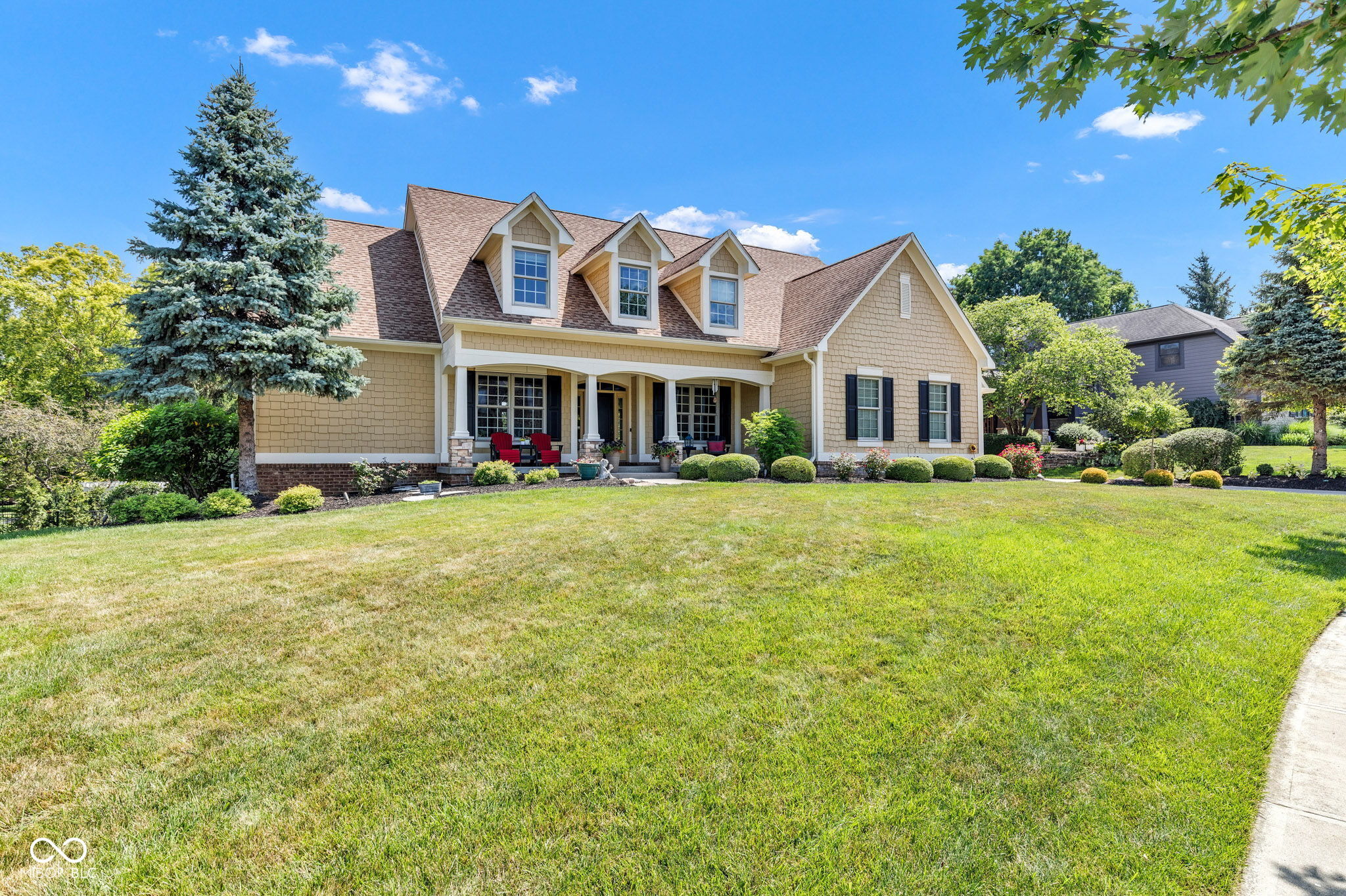 11354 Redwing Court