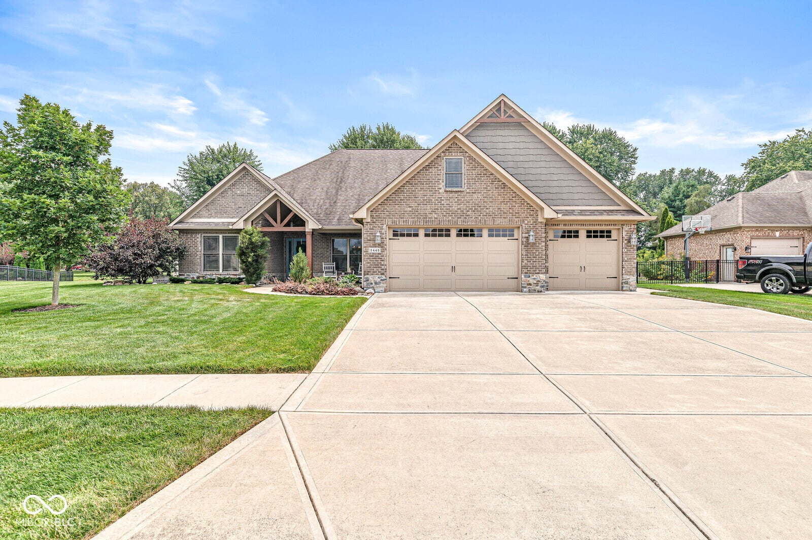 5445 Discovery Drive