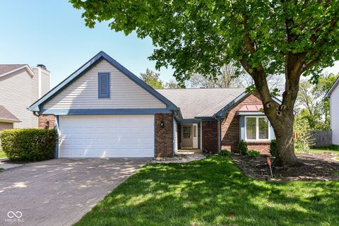 Photo of 5479 Deer Creek Avenue, Indianapolis, IN 46254 (MLS # 22097230)