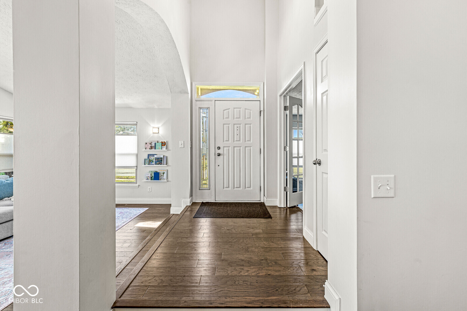 6819 Bluffridge Parkway