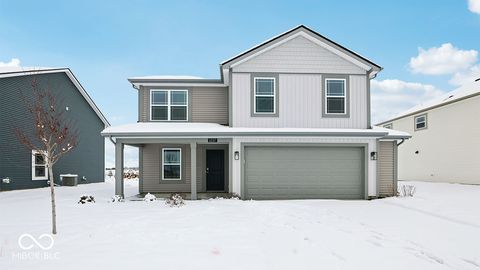 Photo of 1237 Simms Lane, Greenfield, IN 46140 (MLS # 22075176)