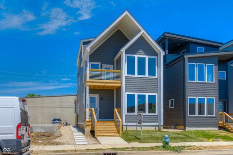 Photo of 1162 English Avenue, Indianapolis, IN 46203 (MLS # 22066023)