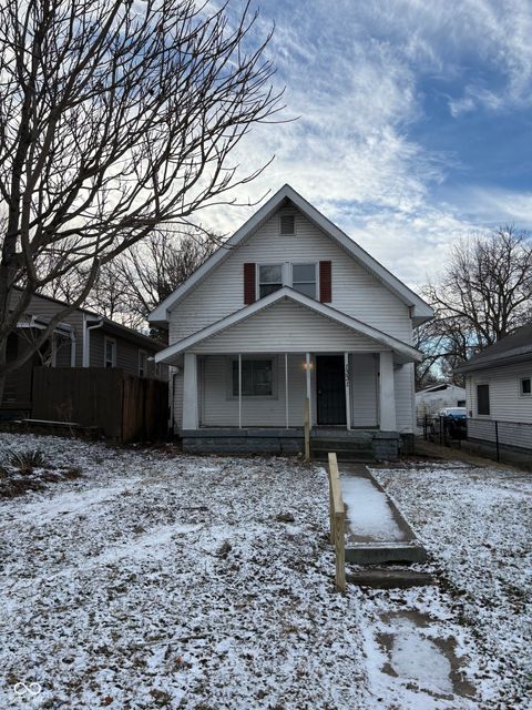 Photo of 1331 W 34th Street W, Indianapolis, IN 46208 (MLS # 22079308)