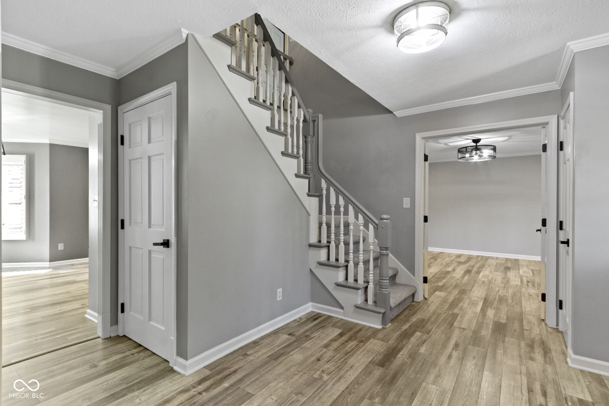 7096 Oakbay Drive