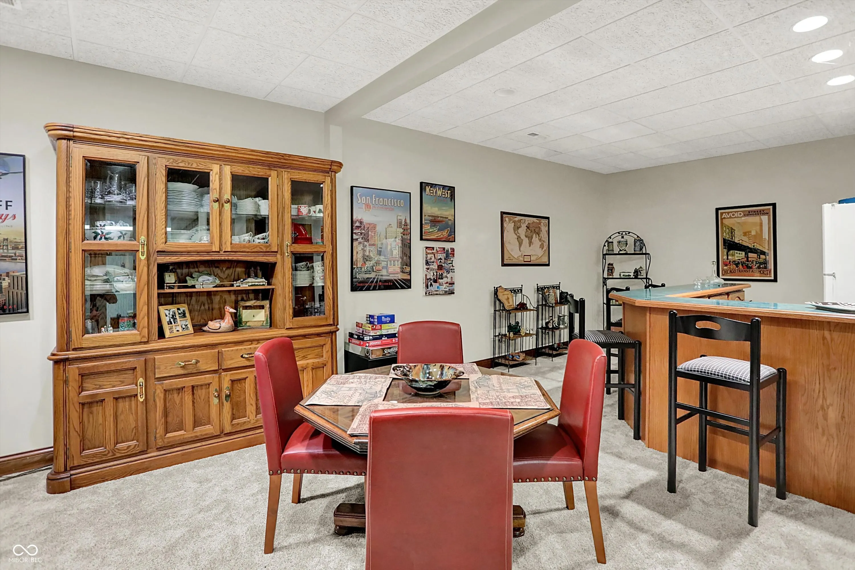 Indianapolis, Indiana 46226, United States, 4 Bedrooms Bedrooms, ,5 BathroomsBathrooms,Residential,Active,181193