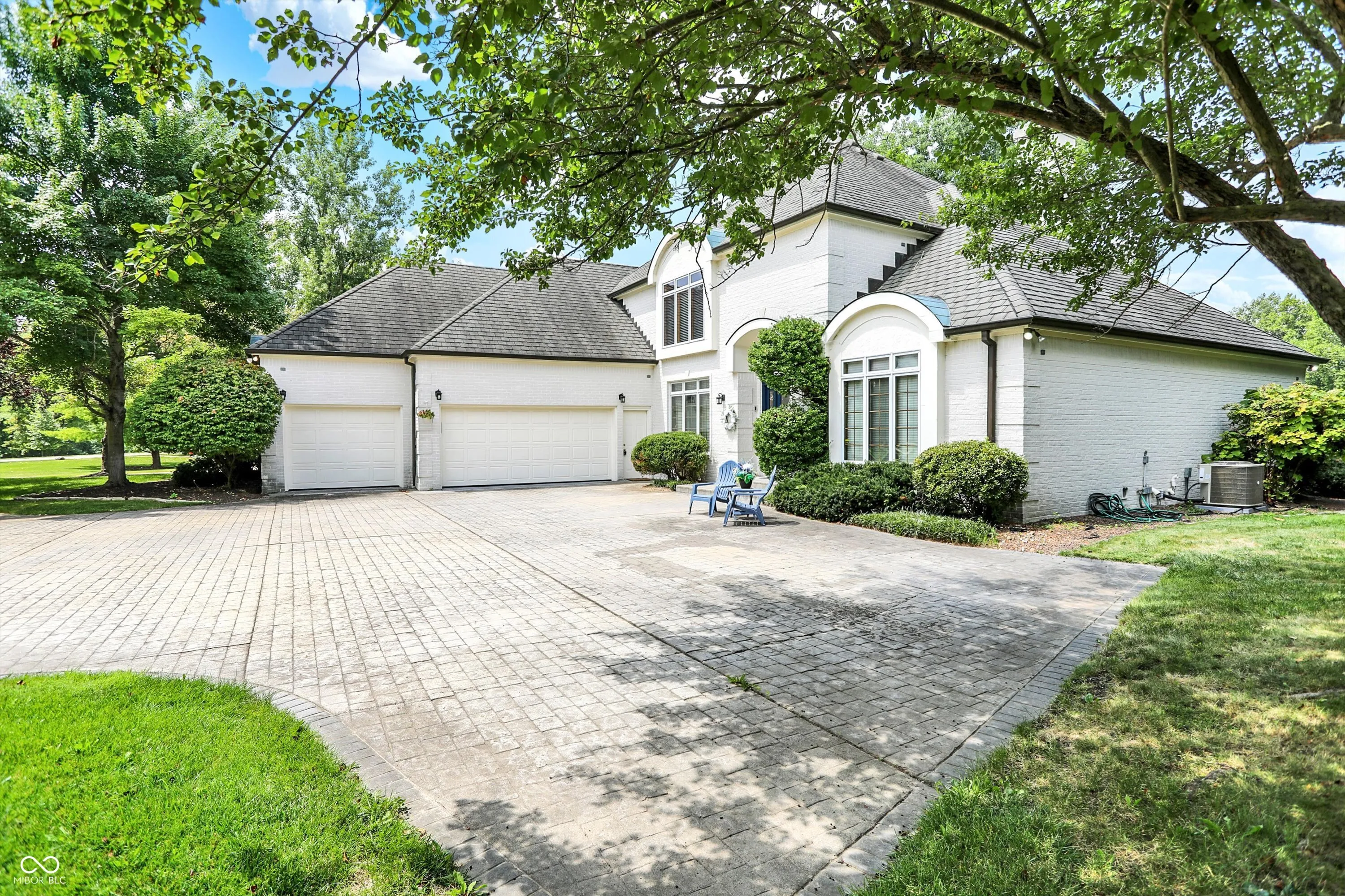 Indianapolis, Indiana 46226, United States, 4 Bedrooms Bedrooms, ,5 BathroomsBathrooms,Residential,Active,181193