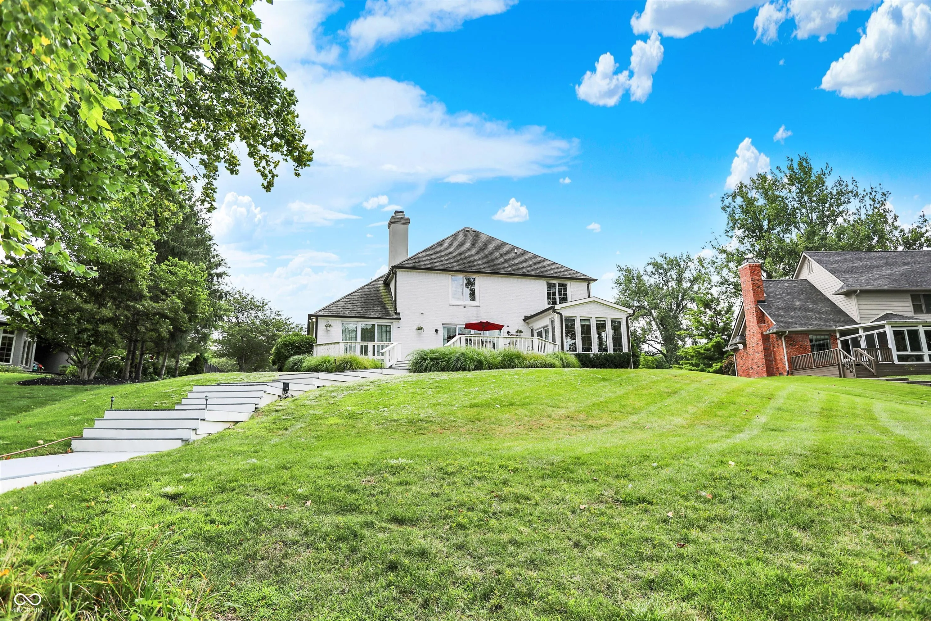 Indianapolis, Indiana 46226, United States, 4 Bedrooms Bedrooms, ,5 BathroomsBathrooms,Residential,Active,181193