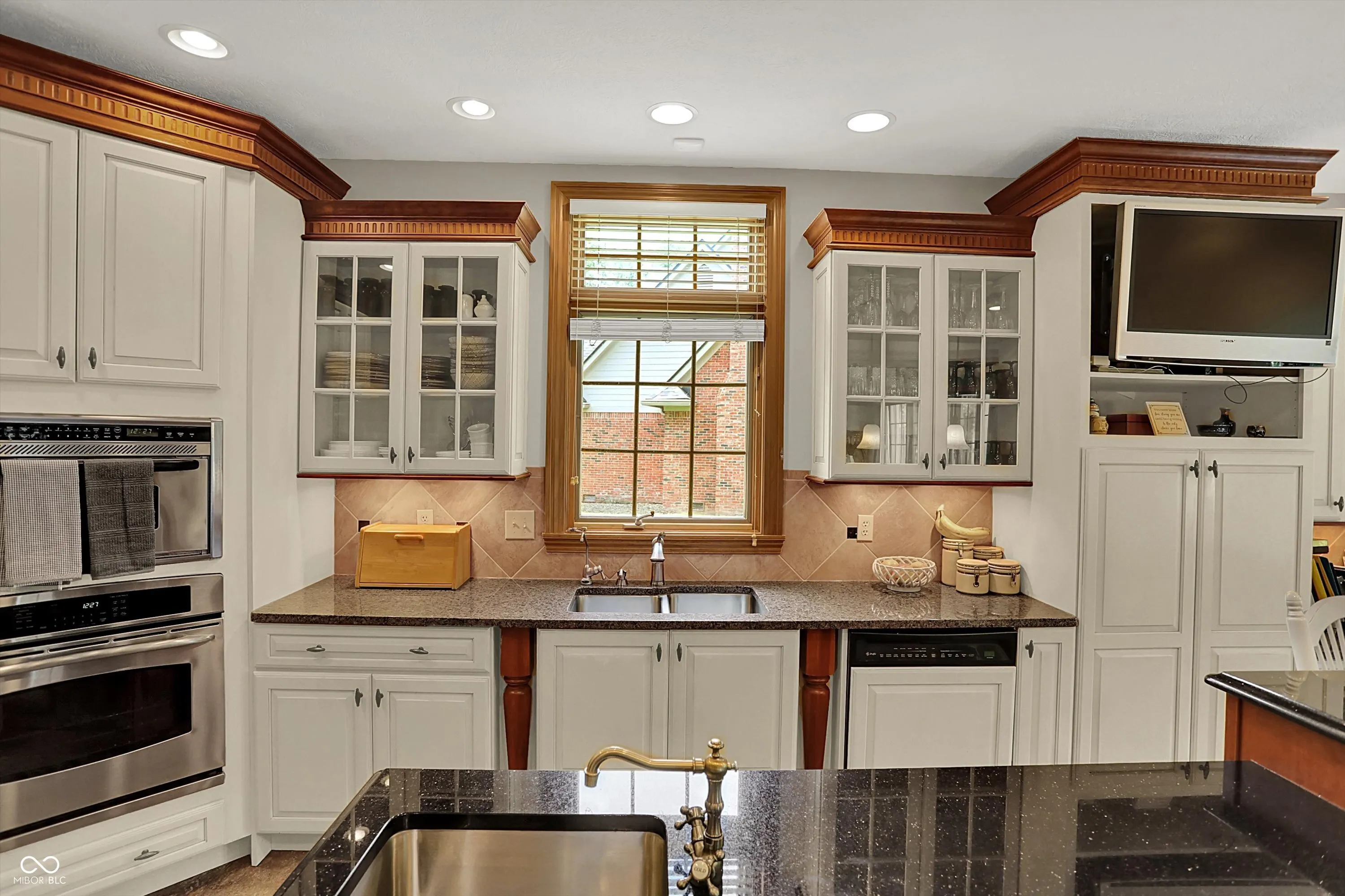 Indianapolis, Indiana 46226, United States, 4 Bedrooms Bedrooms, ,5 BathroomsBathrooms,Residential,Active,181193