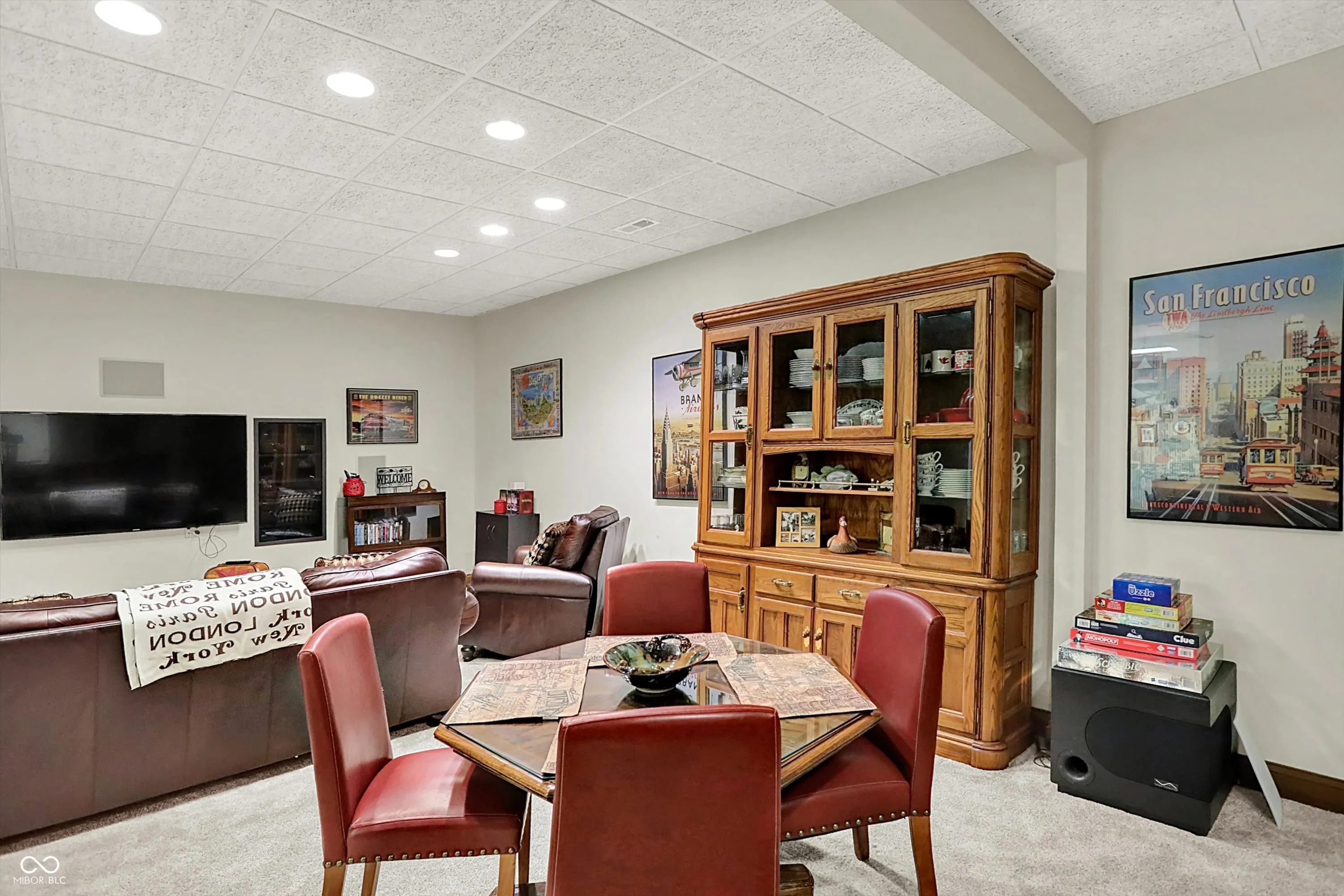 Indianapolis, Indiana 46226, United States, 4 Bedrooms Bedrooms, ,5 BathroomsBathrooms,Residential,Active,181193