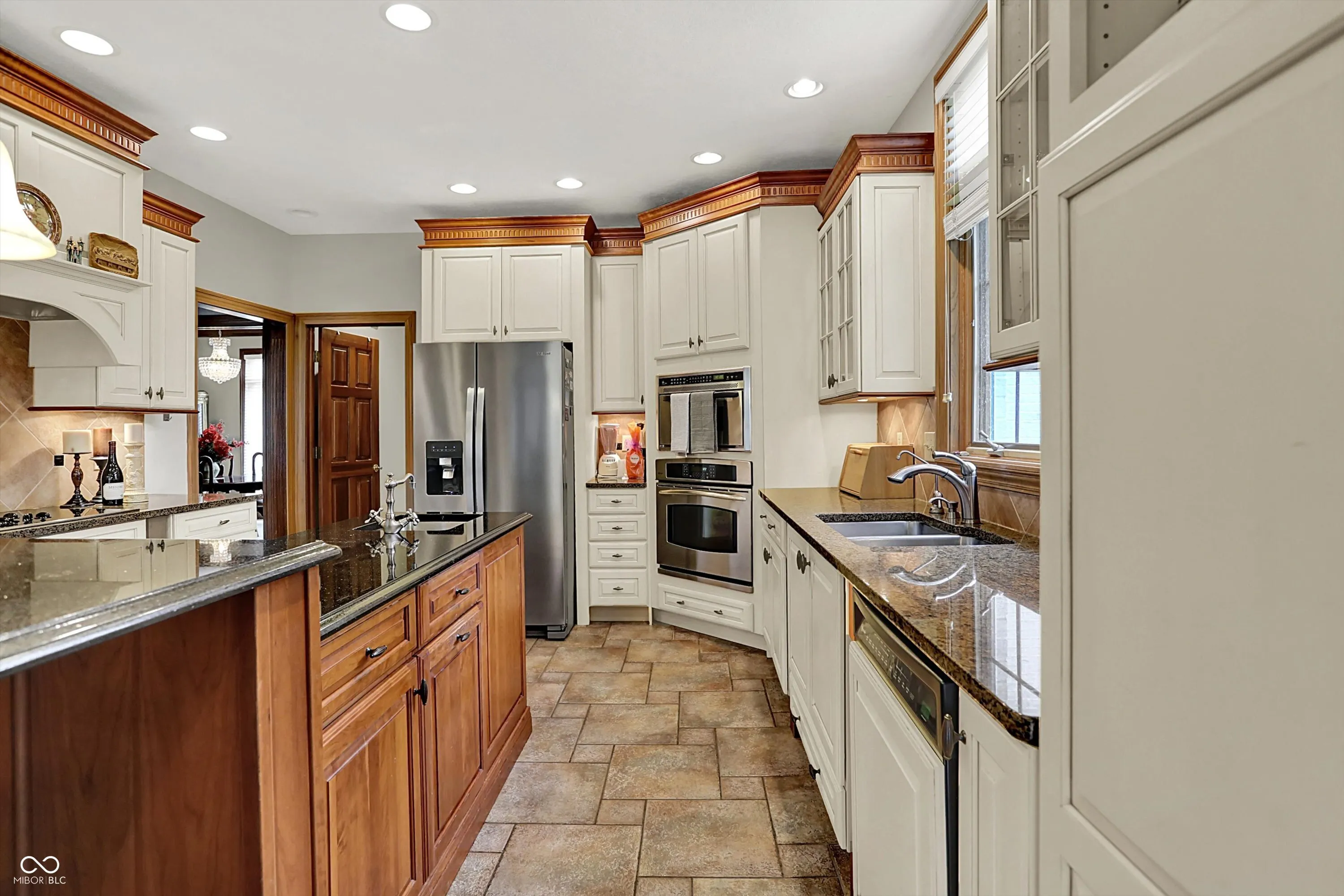 Indianapolis, Indiana 46226, United States, 4 Bedrooms Bedrooms, ,5 BathroomsBathrooms,Residential,Active,181193