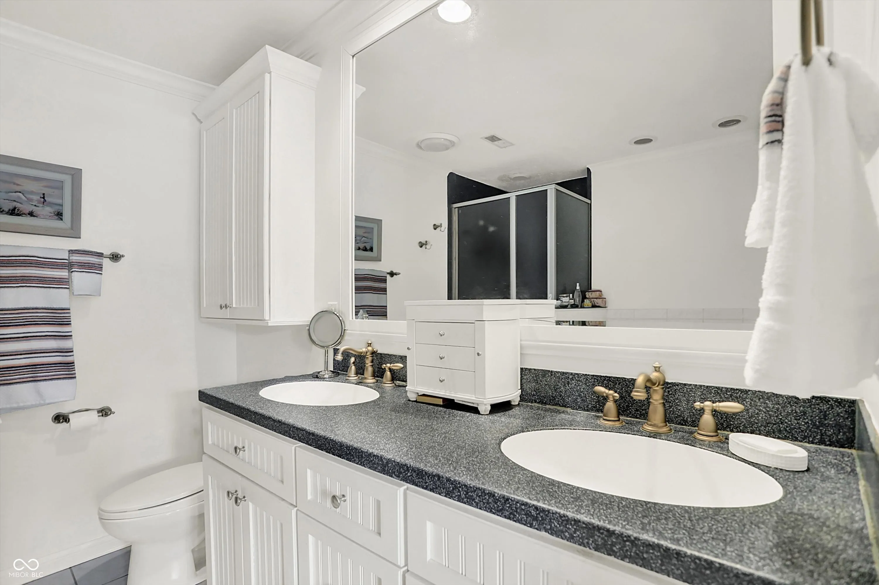 Indianapolis, Indiana 46226, United States, 4 Bedrooms Bedrooms, ,5 BathroomsBathrooms,Residential,Active,181193