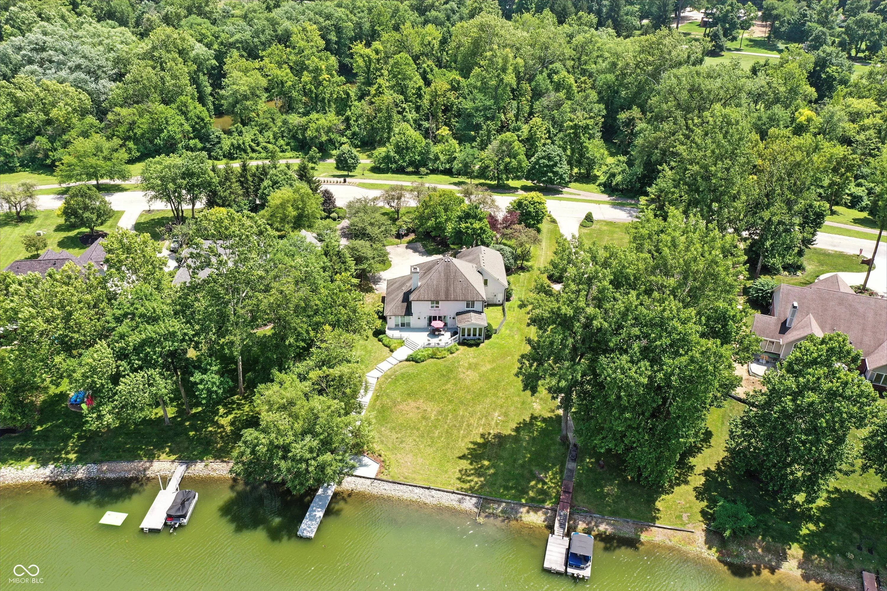 Indianapolis, Indiana 46226, United States, 4 Bedrooms Bedrooms, ,5 BathroomsBathrooms,Residential,Active,181193