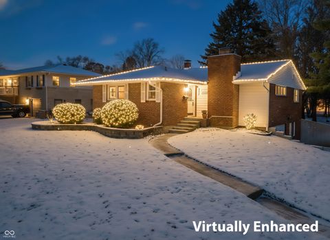 Photo of 222 E McKenzie Road, Greenfield, IN 46140 (MLS # 22073275)