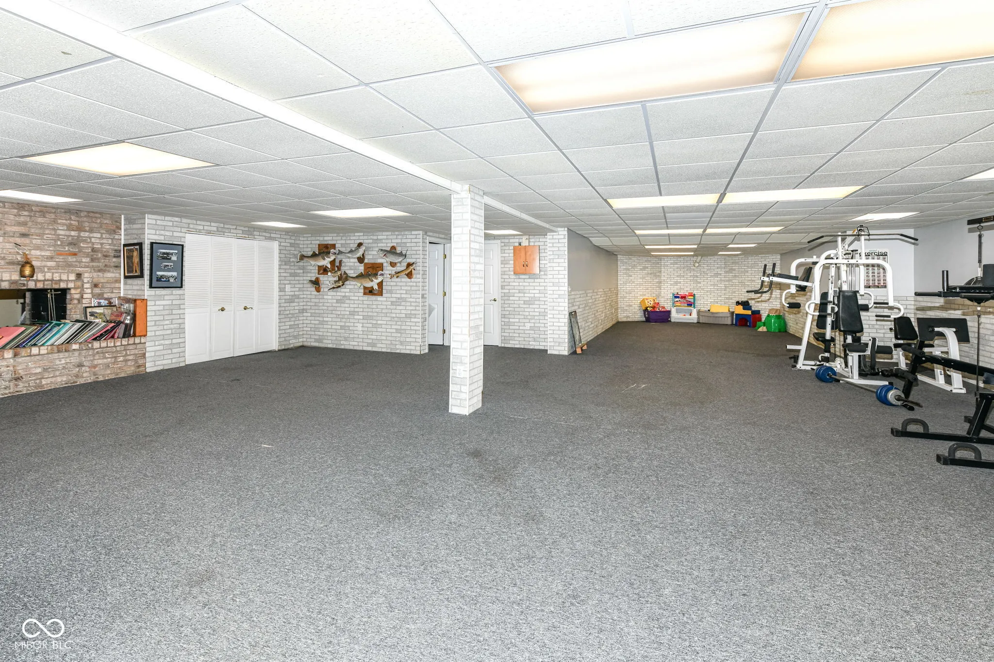 Indianapolis, Indiana 46229, United States, 4 Bedrooms Bedrooms, ,5 BathroomsBathrooms,Residential,Active,243585