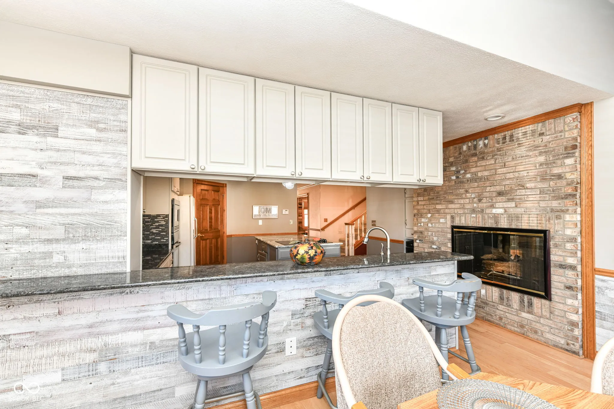 Indianapolis, Indiana 46229, United States, 4 Bedrooms Bedrooms, ,5 BathroomsBathrooms,Residential,Active,243585