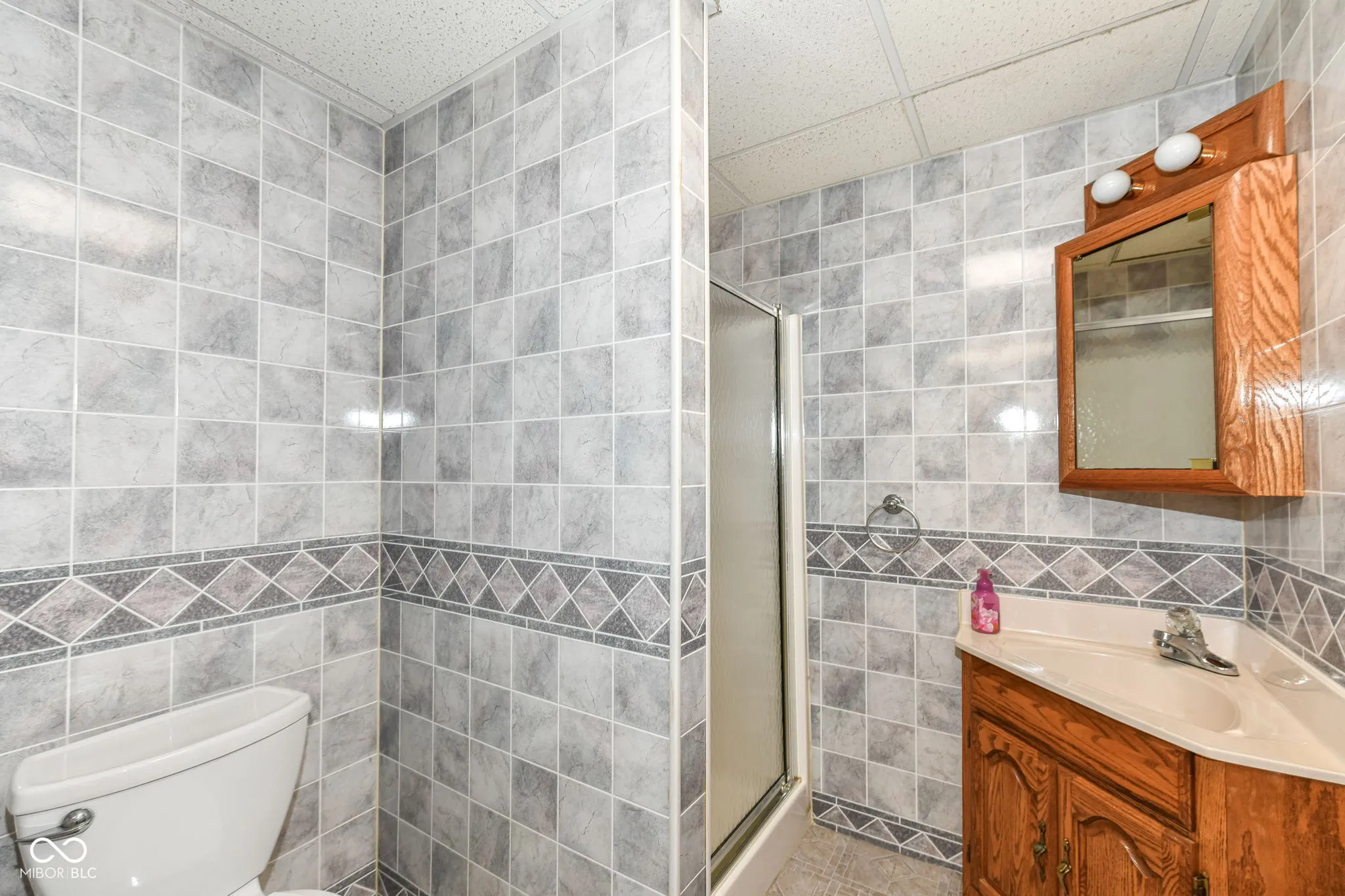 Indianapolis, Indiana 46229, United States, 4 Bedrooms Bedrooms, ,5 BathroomsBathrooms,Residential,Active,243585