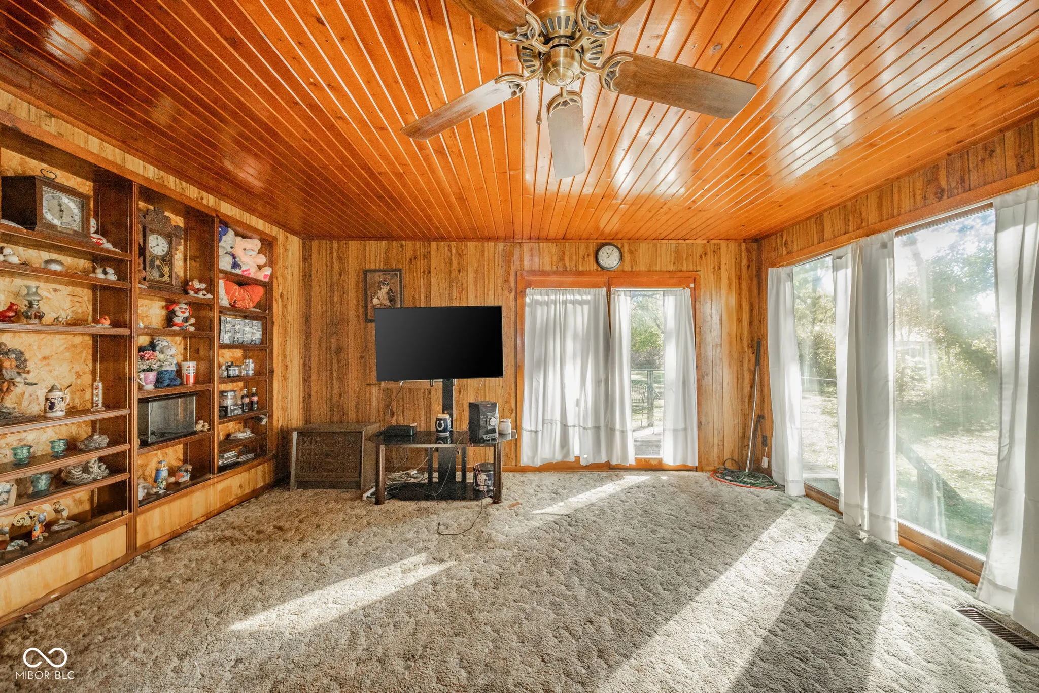 Anderson, Indiana 46016, United States, 2 Bedrooms Bedrooms, ,1 BathroomBathrooms,Residential,Active,233579