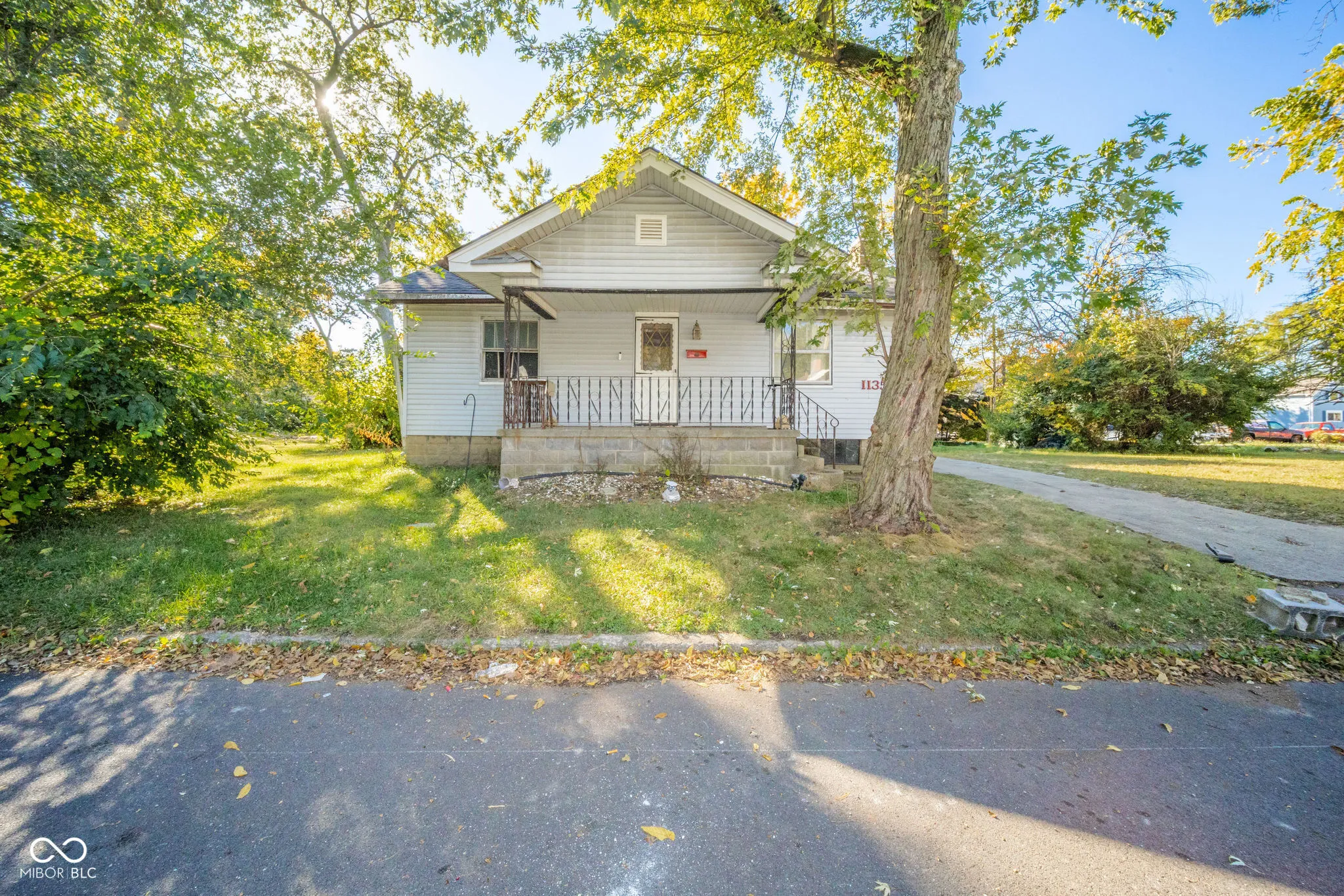 Anderson, Indiana 46016, United States, 2 Bedrooms Bedrooms, ,1 BathroomBathrooms,Residential,Active,233579