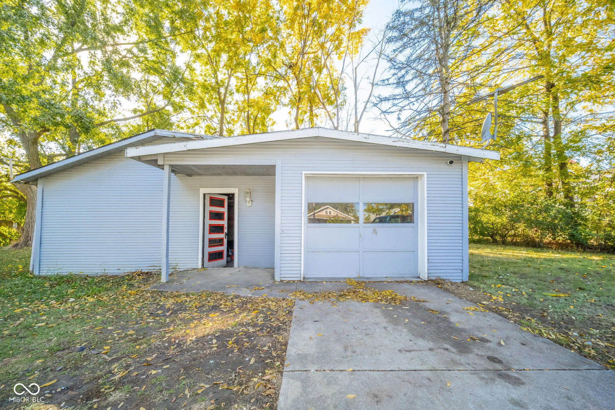 Anderson, Indiana 46016, United States, 2 Bedrooms Bedrooms, ,1 BathroomBathrooms,Residential,Active,233579