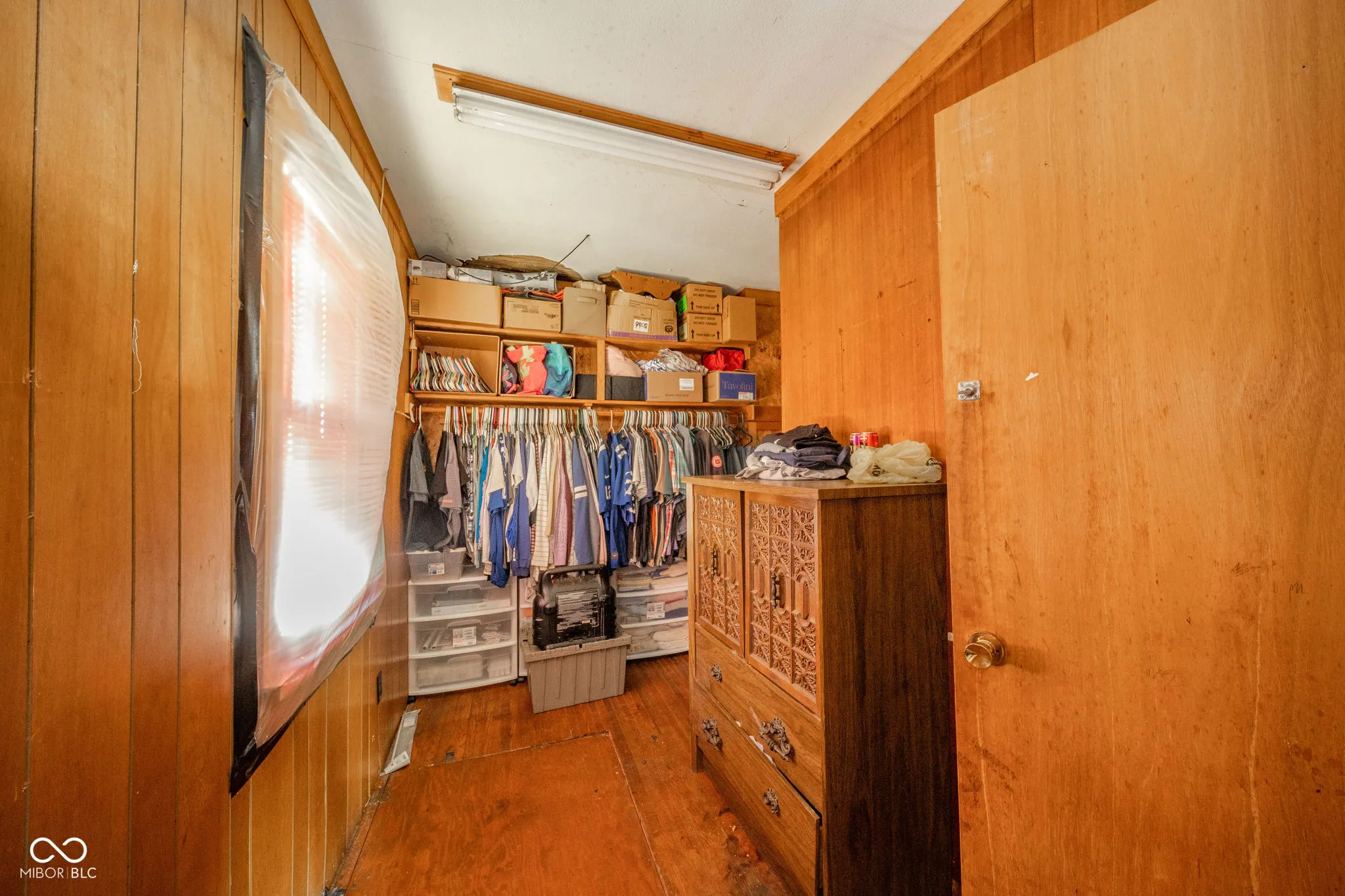 Anderson, Indiana 46016, United States, 2 Bedrooms Bedrooms, ,1 BathroomBathrooms,Residential,Active,233579