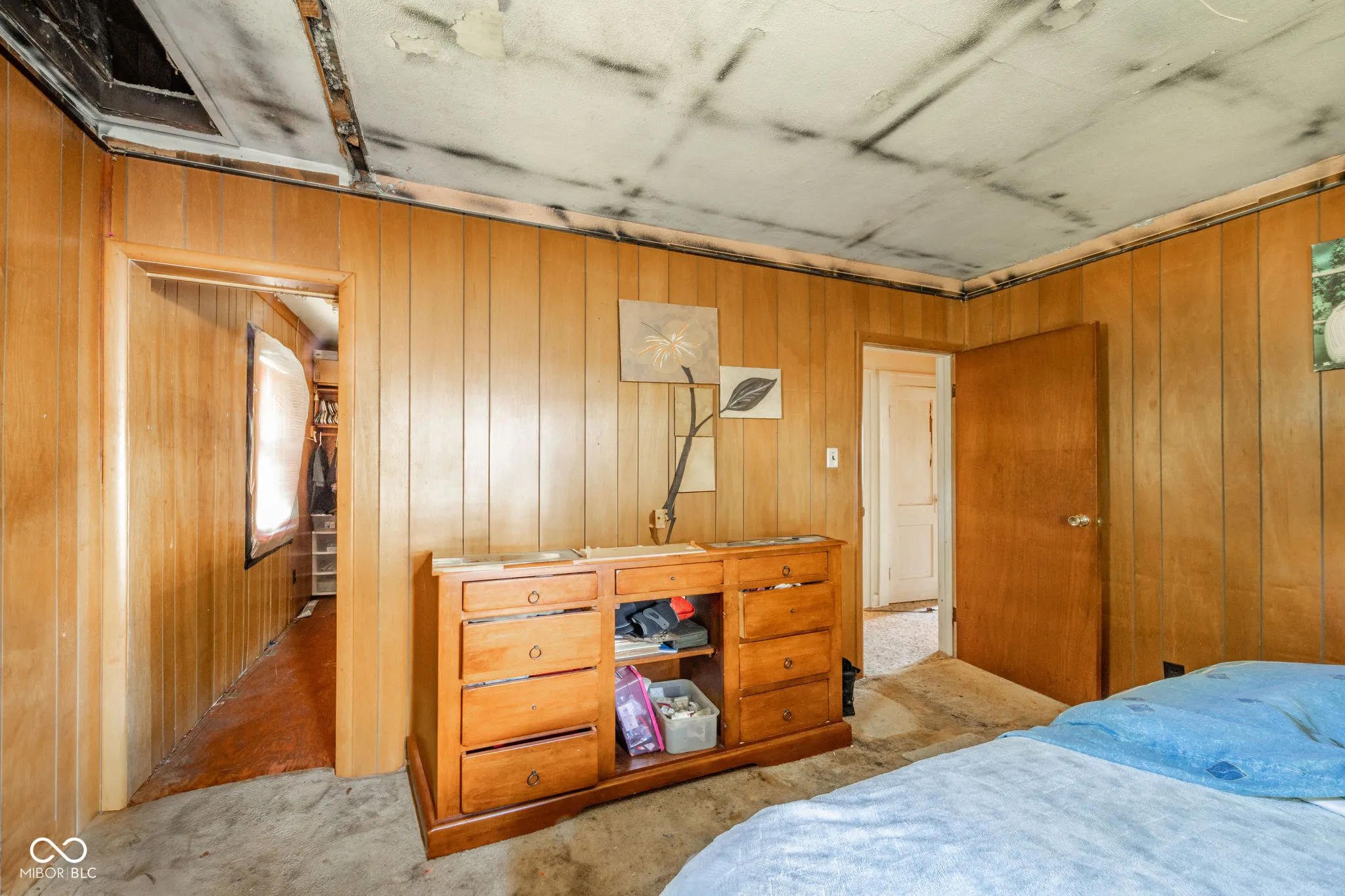 Anderson, Indiana 46016, United States, 2 Bedrooms Bedrooms, ,1 BathroomBathrooms,Residential,Active,233579